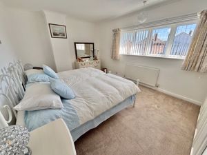 Bedroom- click for photo gallery